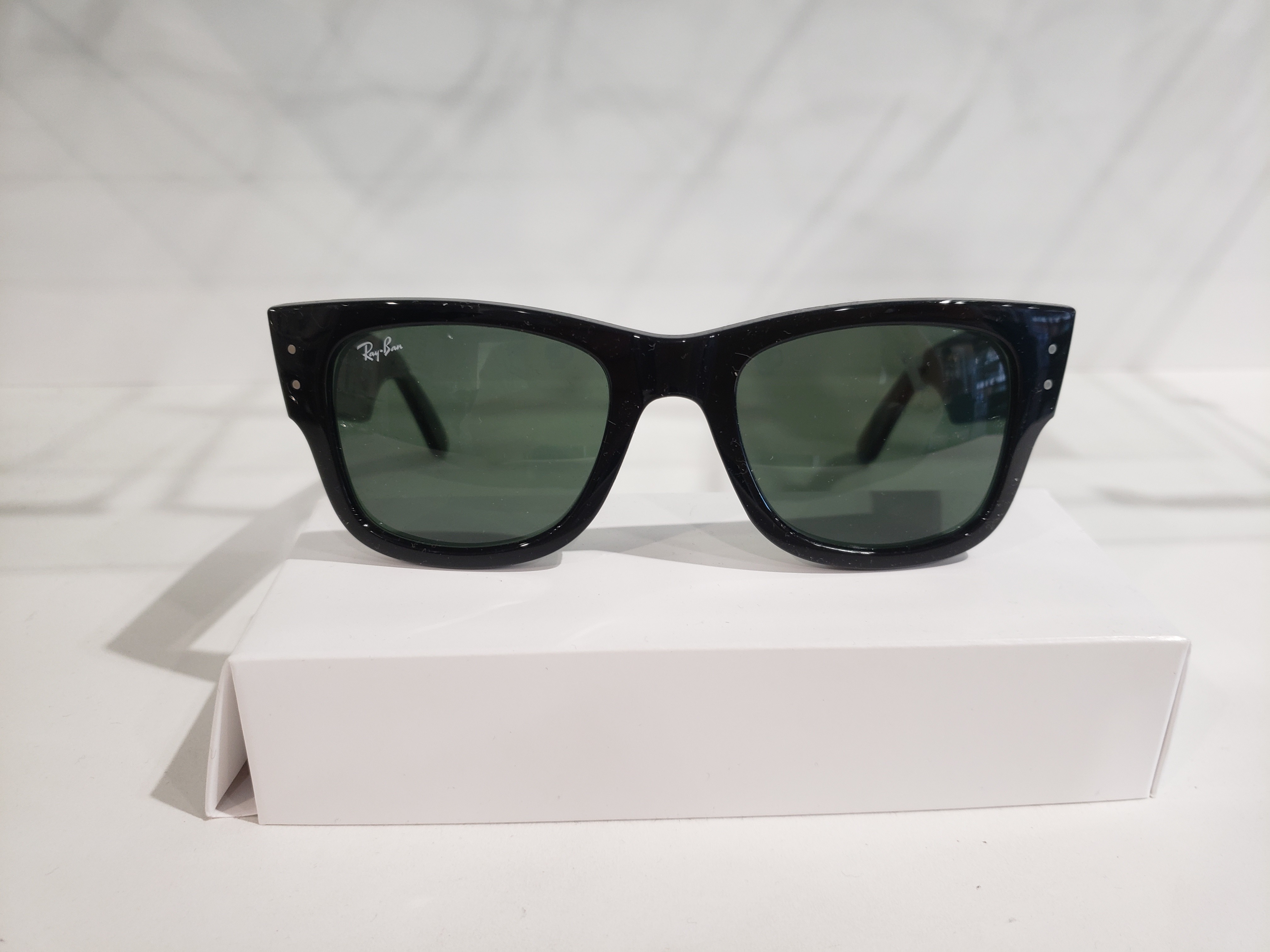 LUNETTES DE SOLEIL RAY BAN